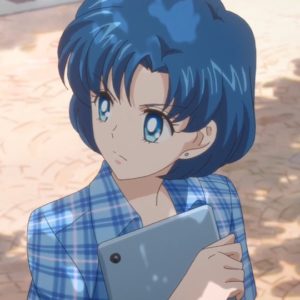 Ami using a smart tablet in Sailor Moon Eternal